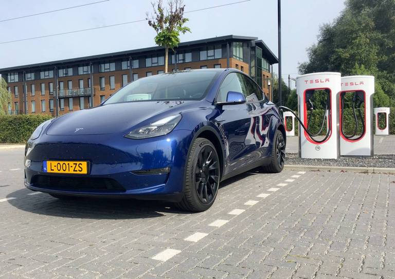 Tesla Model Y Long Range: actieradius gemeten bij 100 en 130 km/h